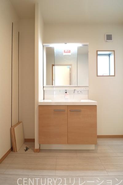 綾瀬市蓼川3丁目　新築分譲B号棟