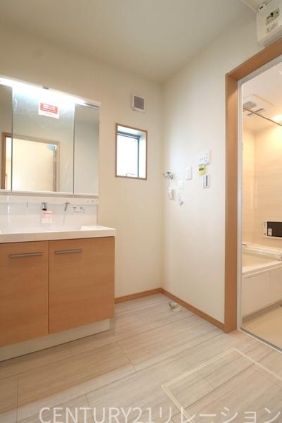 綾瀬市蓼川3丁目　新築分譲B号棟