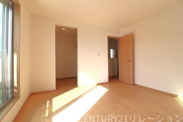 綾瀬市蓼川3丁目　新築分譲B号棟