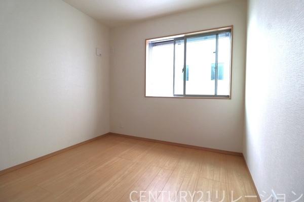 綾瀬市蓼川3丁目　新築分譲B号棟