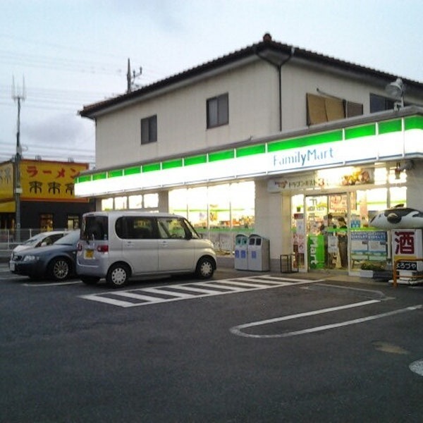 ライオンズマンション相模が丘第5(ファミリーマート座間郵便局前店)