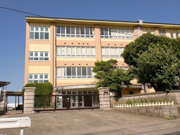 綾瀬市深谷南4丁目第23 新築分譲1号棟(綾瀬市立綾瀬小学校)