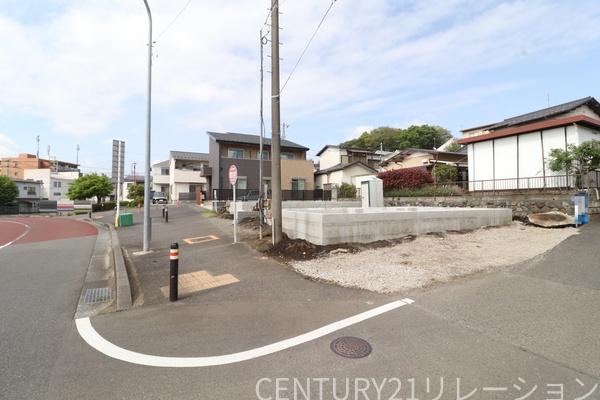 綾瀬市寺尾北１丁目　新築分譲B号棟