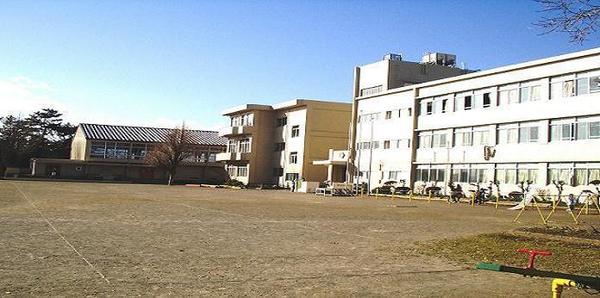 綾瀬市寺尾本町3丁目の土地(綾瀬市立綾北小学校)
