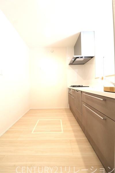 座間市西栗原１丁目　新築一戸建　４号棟