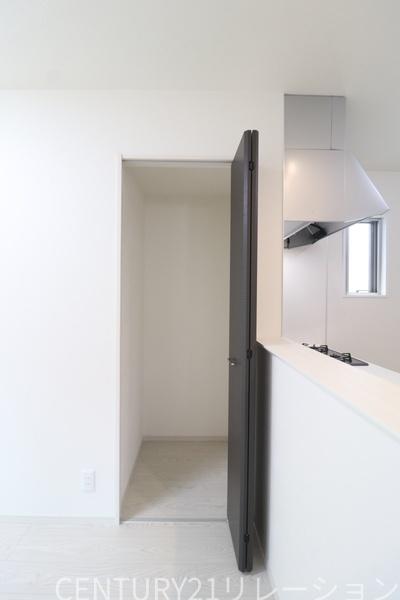 座間市入谷西３丁目　新築一戸建　２号棟