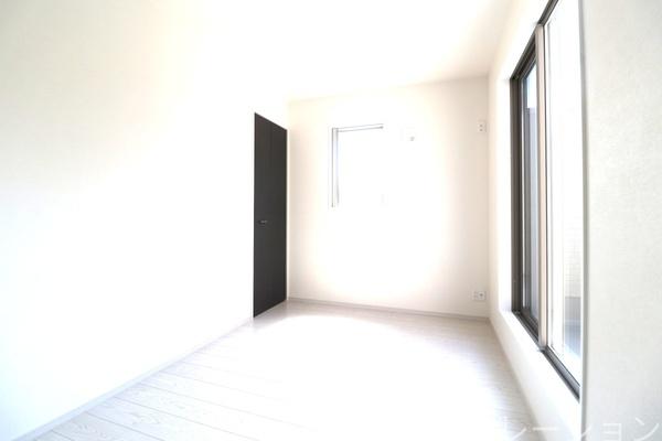 座間市入谷西３丁目　新築一戸建　２号棟