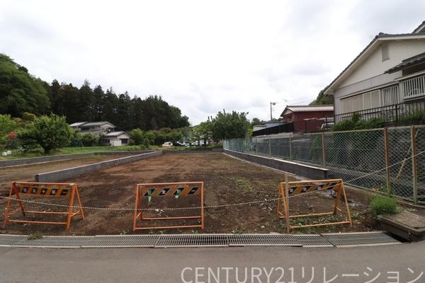 座間市栗原　売地　建築条件なし　A区画