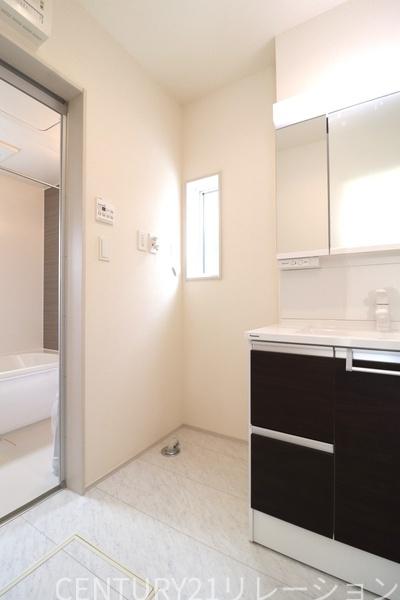 高座郡寒川町小谷２丁目　新築一戸建　４号棟