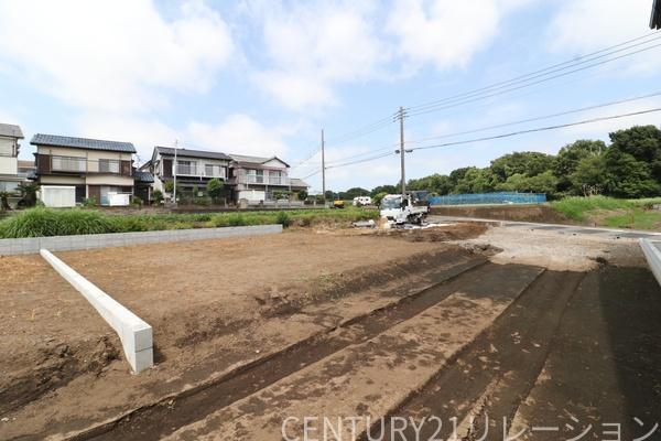 高座郡寒川町岡田４丁目の土地