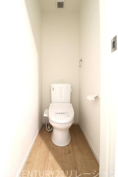 綾瀬市深谷中3丁目1期 新築分譲1号棟(トイレ)