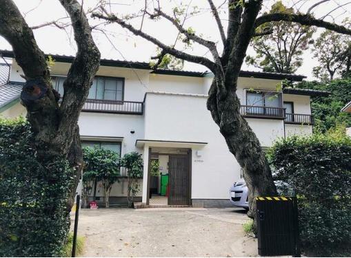 鎌倉市長谷３丁目　２階建３LDK+共同住宅