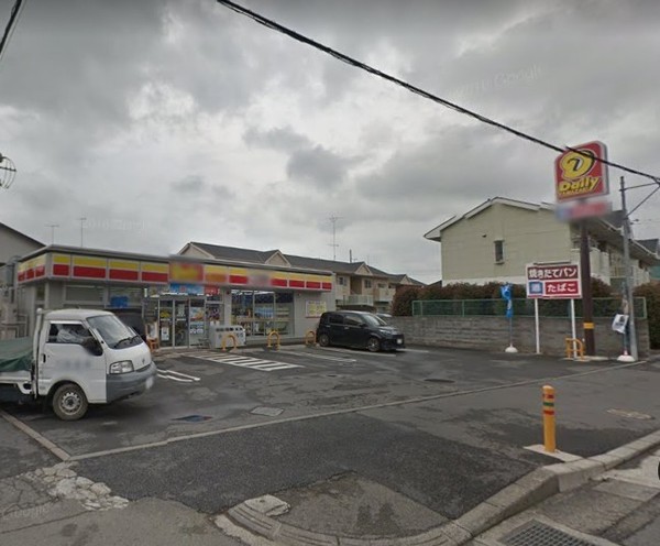 座間市新田宿の中古一戸建て(デイリーヤマザキ座間四ツ谷店)
