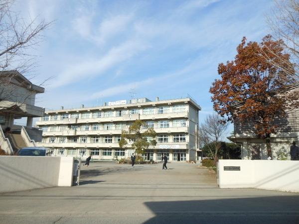 グレーシア海老名さがみ野(海老名市立柏ケ谷中学校)