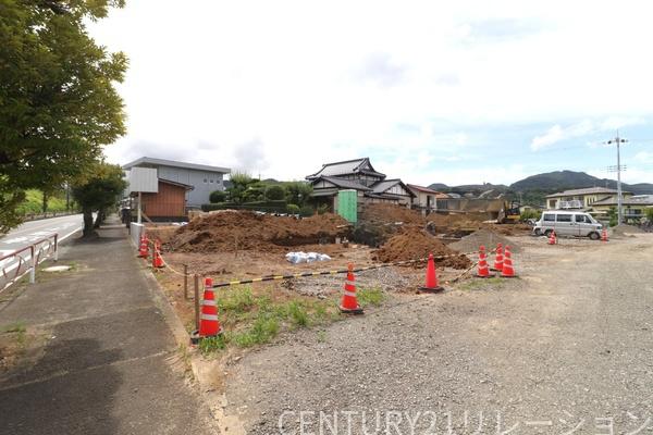 厚木市宮の里1丁目　売地　建築条件なし　No.5