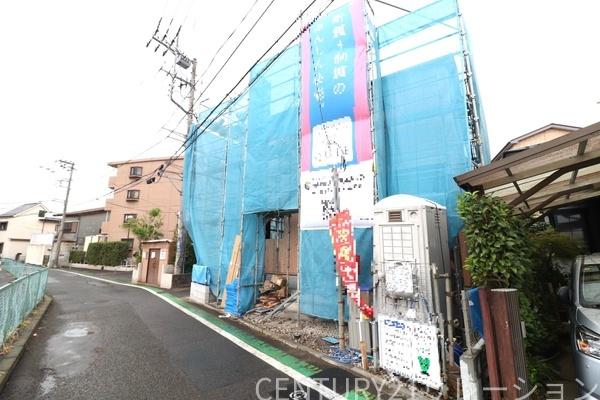 綾瀬市落合南4丁目第16新築一戸建て(前面道路含む現地写真)