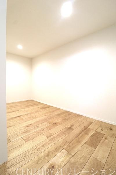 綾瀬市深谷中7丁目新築一戸建て(収納)