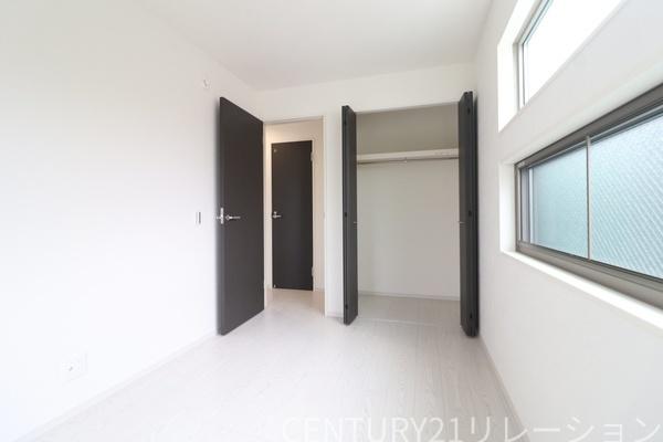 海老名市中野1丁目1期 新築分譲2号棟(収納)