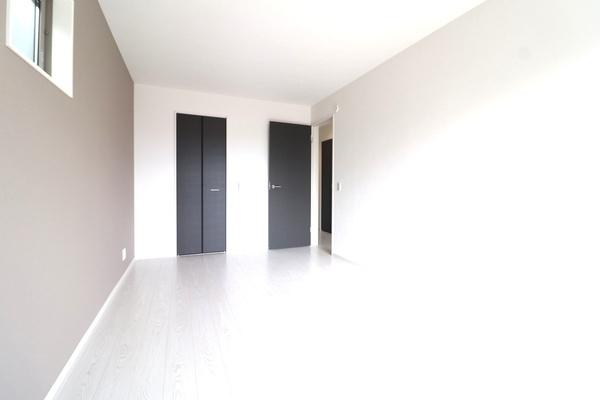 海老名市中野1丁目1期 新築分譲2号棟(洋室)