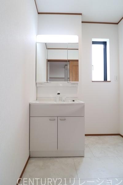 綾瀬市深谷中6丁目新築分譲B号棟