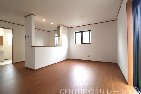 綾瀬市深谷中6丁目新築分譲B号棟