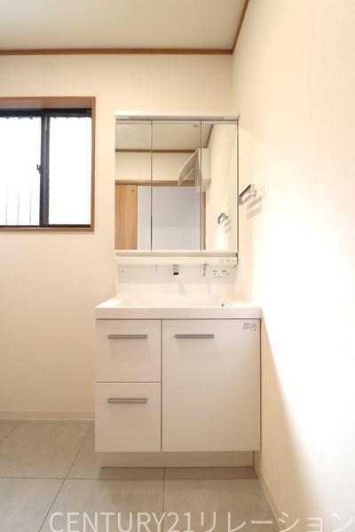 厚木市上荻野の中古一戸建て(洗面台・洗面所)