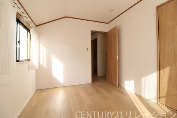 厚木市上荻野の中古一戸建て(洋室)