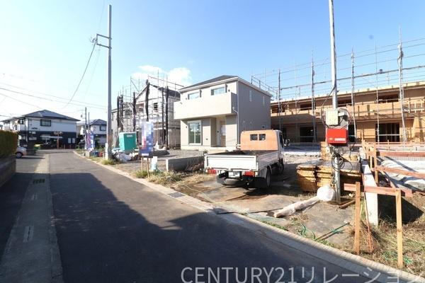 厚木市上依知第30新築分譲3号棟(前面道路含む現地写真)