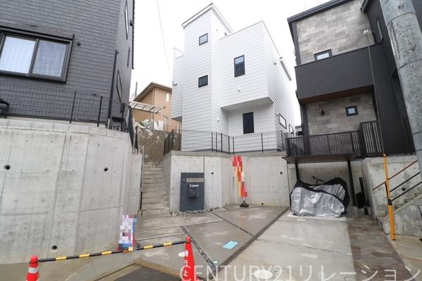 海老名市大谷北2丁目新築分譲 B号棟