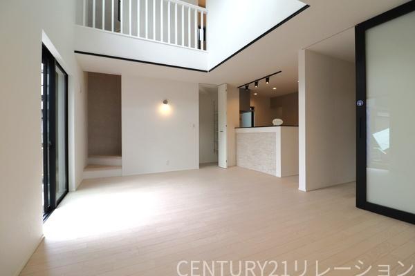 厚木市元町新築分譲A号棟(リビング)