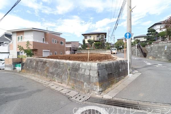 厚木市毛利台2丁目売地1号地建築条件なし