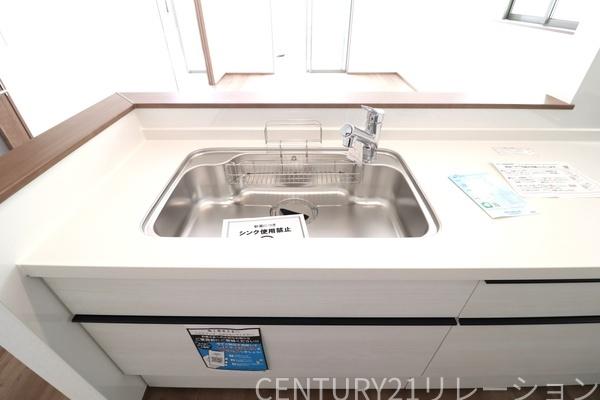 綾瀬市寺尾釜田2丁目新築分譲B号棟