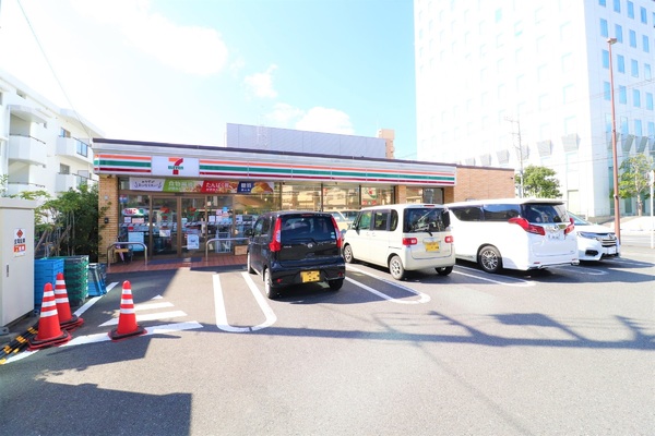 海老名市国分寺台１丁目　新築一戸建て全２棟　２号棟(セブンイレブン海老名中央2丁目店)