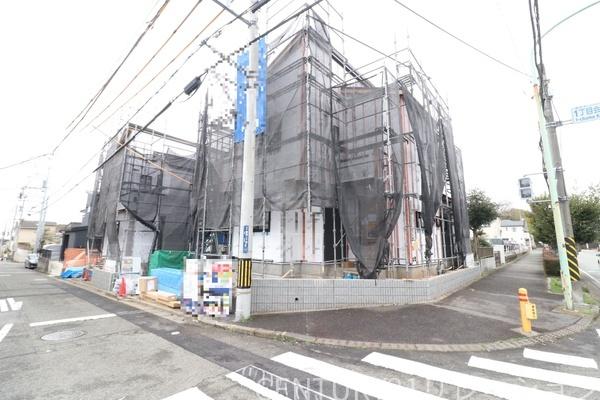 厚木市鳶尾2丁目新築分譲1号棟