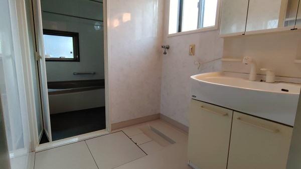 厚木市小野の中古一戸建て