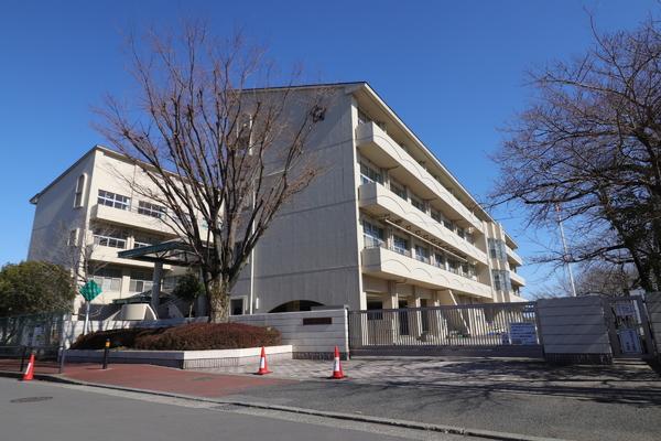 厚木リバーサイド8号棟(厚木市立相川小学校)