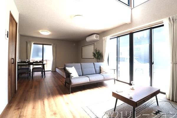 綾瀬市大上８丁目の中古一戸建て