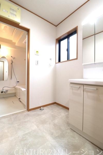 厚木市山際の中古一戸建て