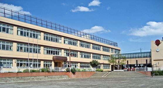 大和市代官2丁目　新築分譲5号棟(大和市立引地台中学校)