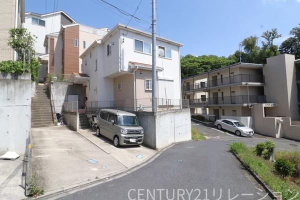 座間市南栗原4丁目中古一戸建て
