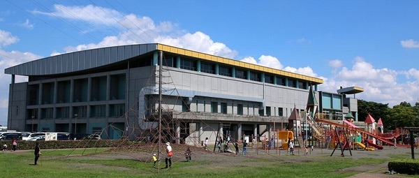 厚木市旭町４丁目の土地(海老名運動公園)