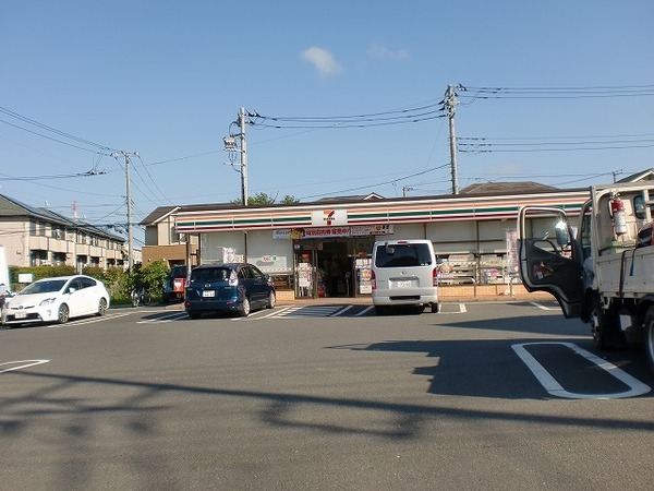 綾瀬市寺尾釜田１丁目第1　新築分譲4号棟(セブンイレブン綾瀬早川城山店)