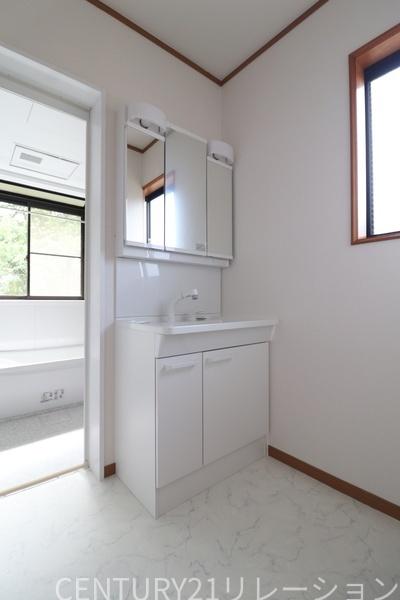 厚木市中依知の中古一戸建て