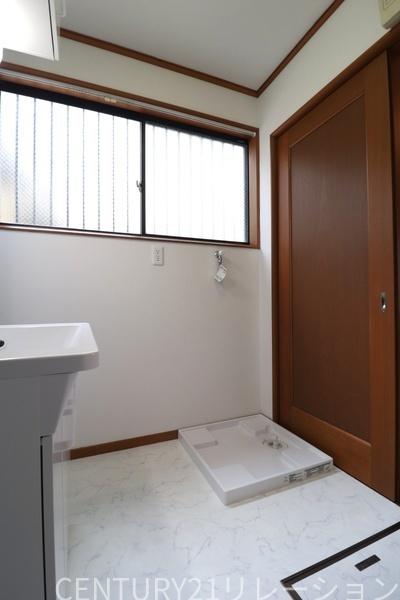 厚木市中依知の中古一戸建て