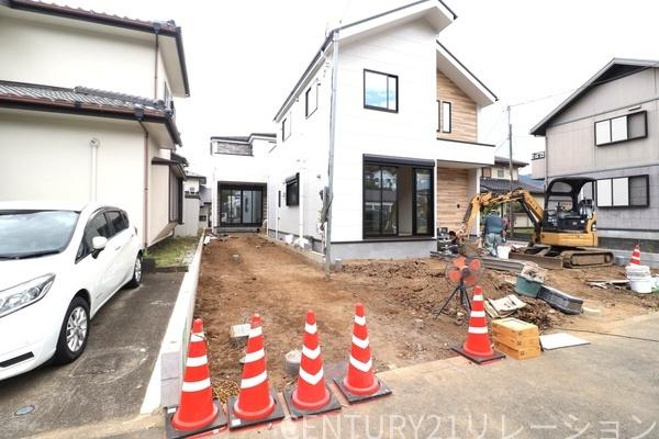 厚木市鳶尾4丁目1期　新築分譲2号棟