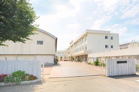 相模原市南区東林間６丁目の中古一戸建て(相模原市立新町中学校)