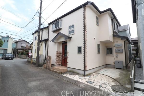 綾瀬市上土棚北2丁目　中古一戸建て
