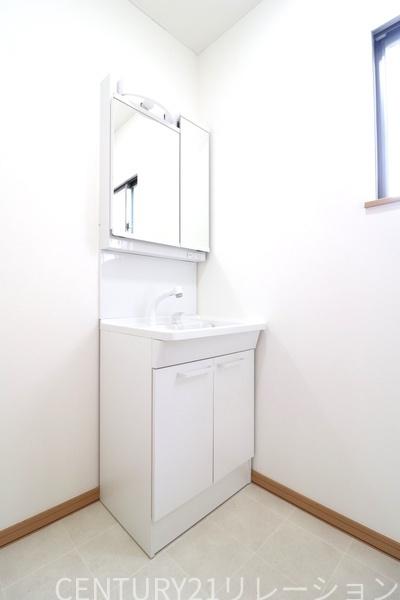 座間市ひばりが丘１丁目の中古一戸建て