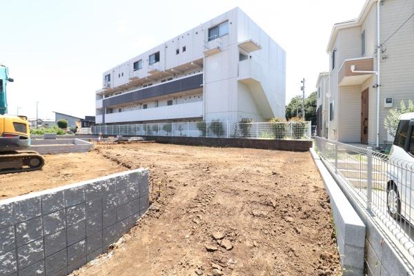 綾瀬市深谷中２丁目20番　売地　建築条件無し　A区画