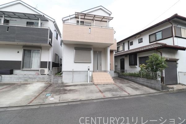 綾瀬市上土棚中6丁目中古一戸建て